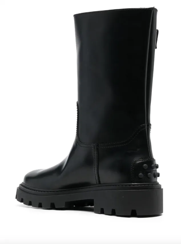 Tod's Chelsea Boots in Leather